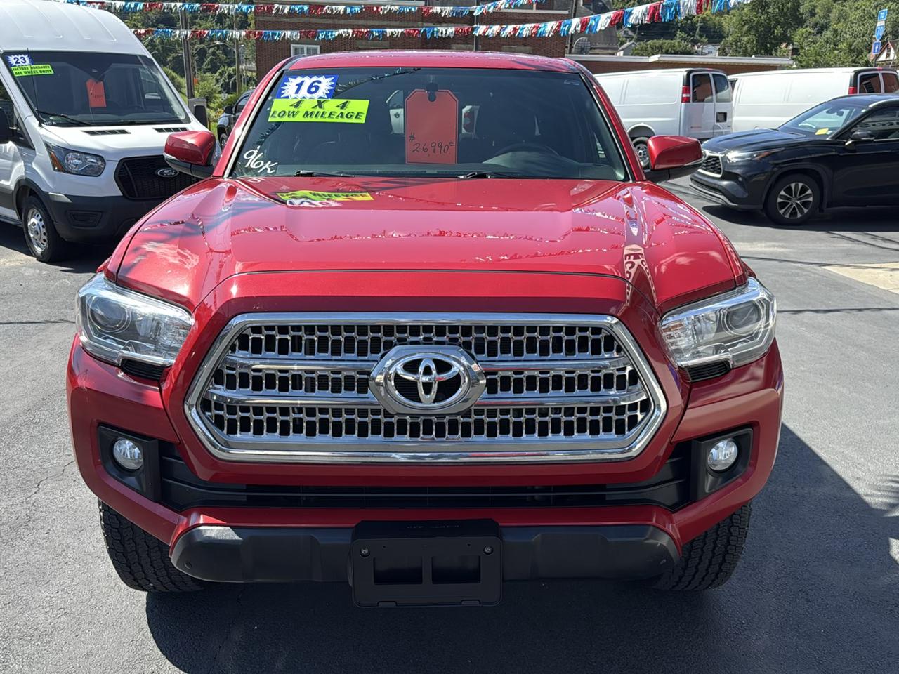 Toyota Tacoma 4WD Double Cab V6 MT TRD Off Road (Natl) 2016