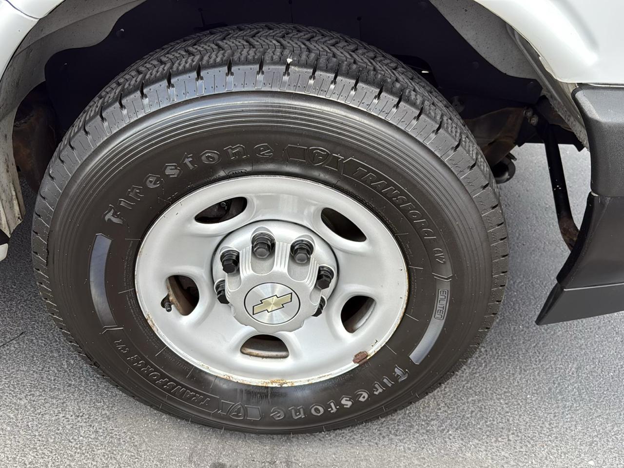 Chevrolet Express Cargo Van RWD 2500 155" 2021