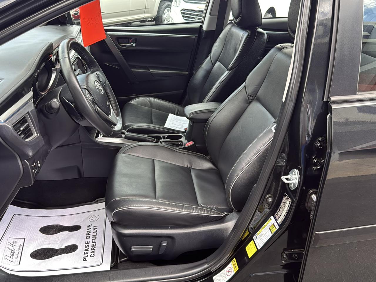 Toyota Corolla 4dr Sdn CVT LE Premium (Natl) 2015