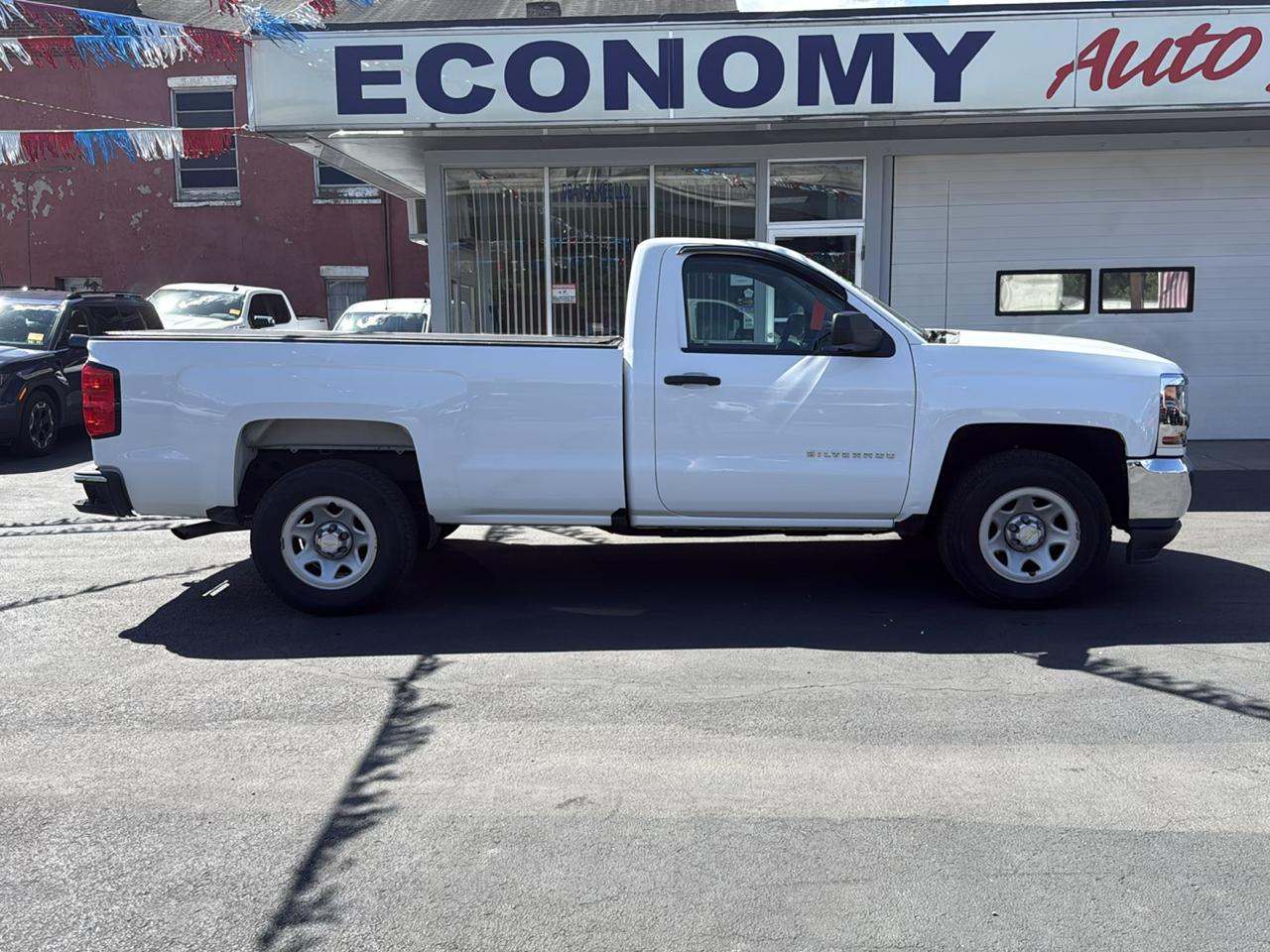 Chevrolet Silverado 1500 2WD Reg Cab 133.0" Work Truck 2018