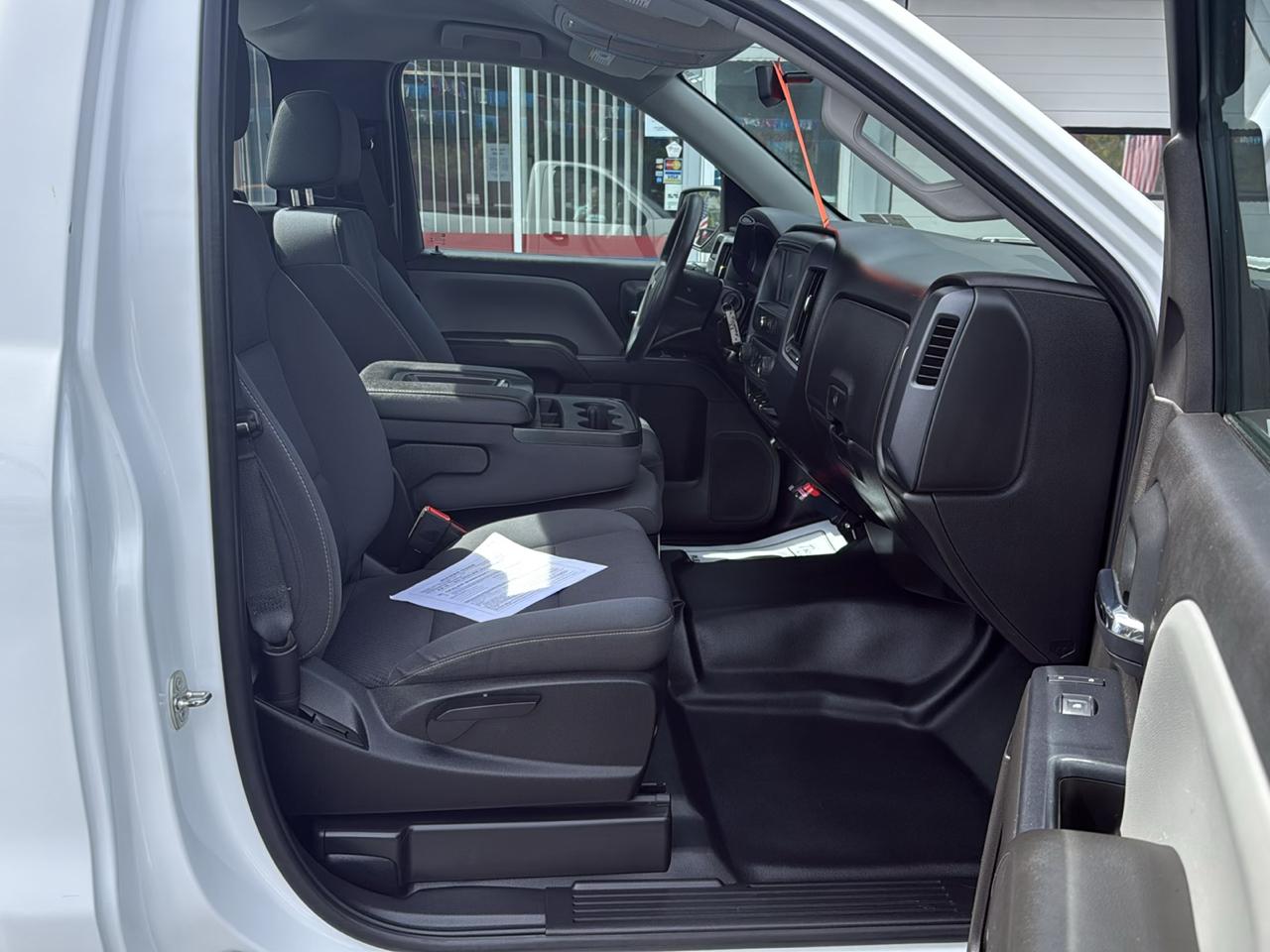 Chevrolet Silverado 1500 2WD Reg Cab 133.0" Work Truck 2018