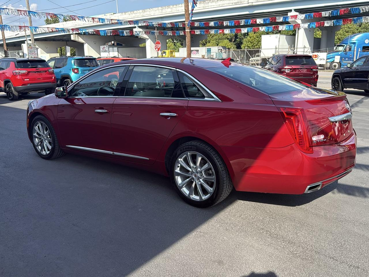 Cadillac XTS 4dr Sdn Premium AWD 2013