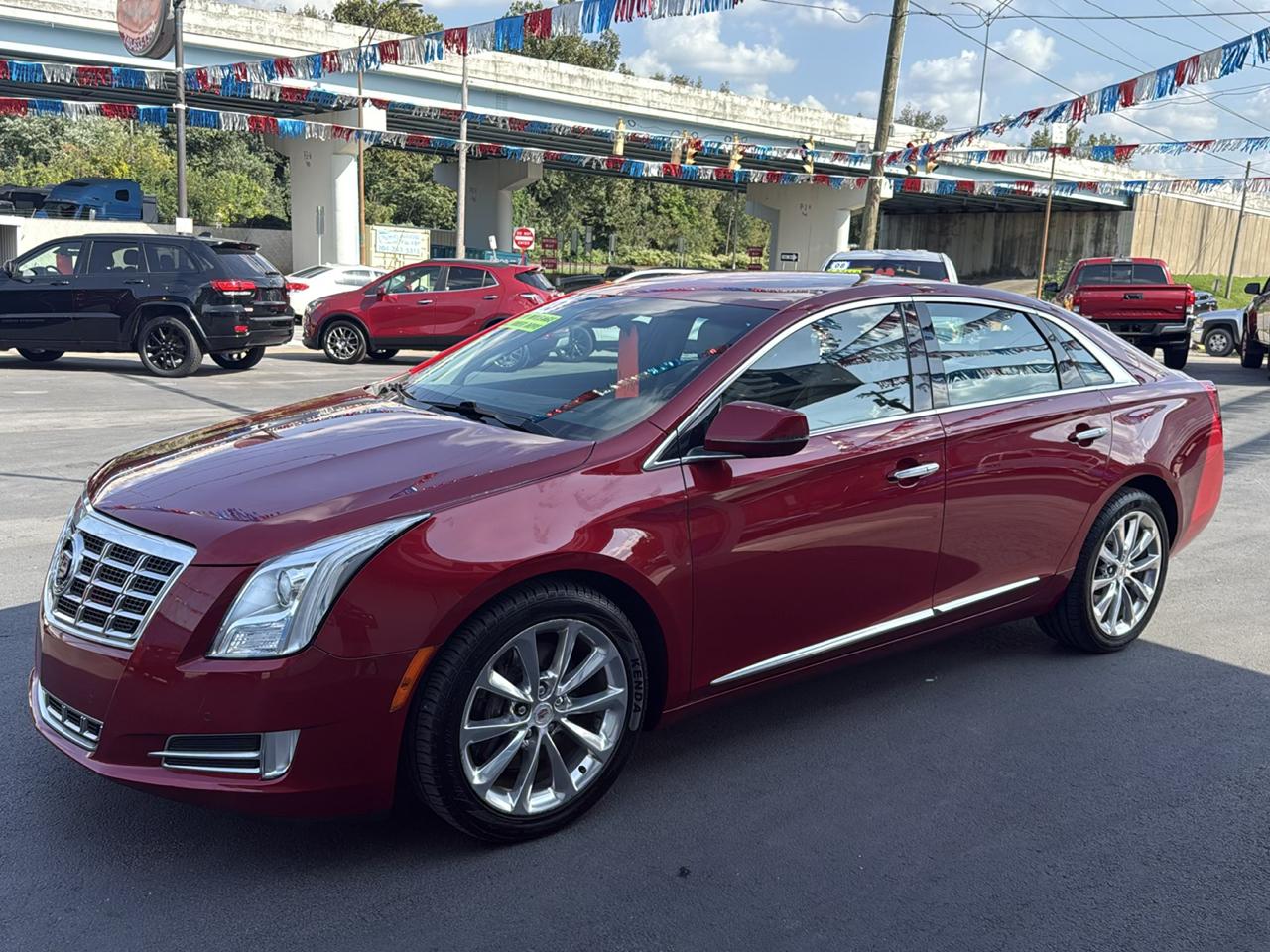 Cadillac XTS 4dr Sdn Premium AWD 2013