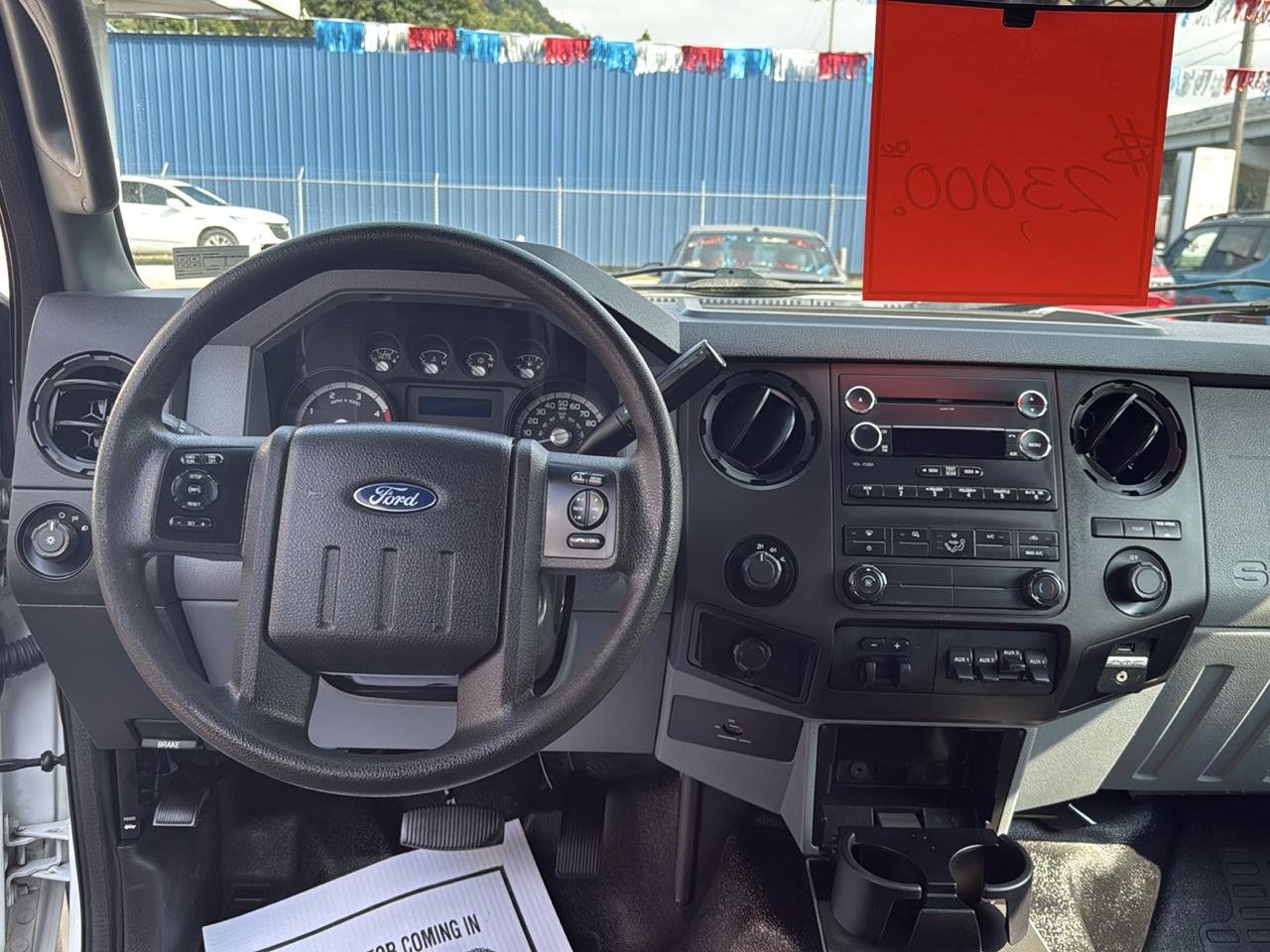 Ford Super Duty F-550 DRW 4WD SuperCab 162" WB 60" CA XL 2016