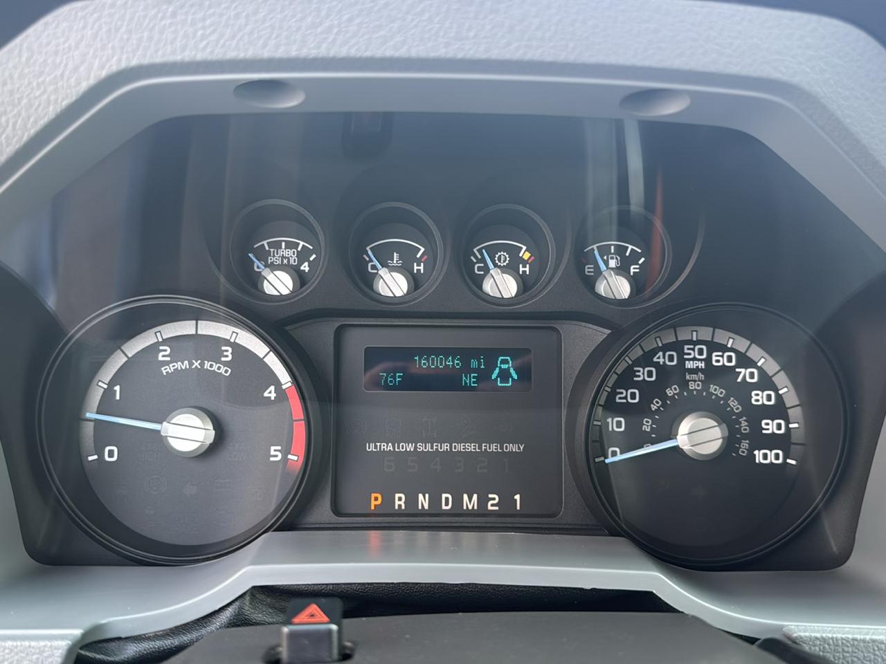 Ford Super Duty F-550 DRW 4WD SuperCab 162" WB 60" CA XL 2016