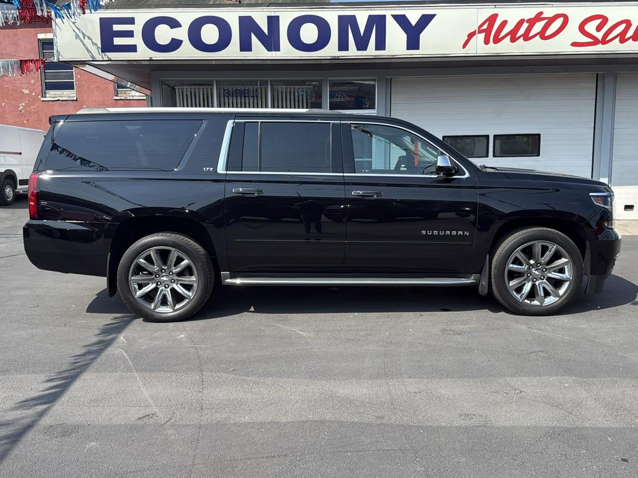 Chevrolet Suburban 4WD 4dr 1500 LTZ 2016