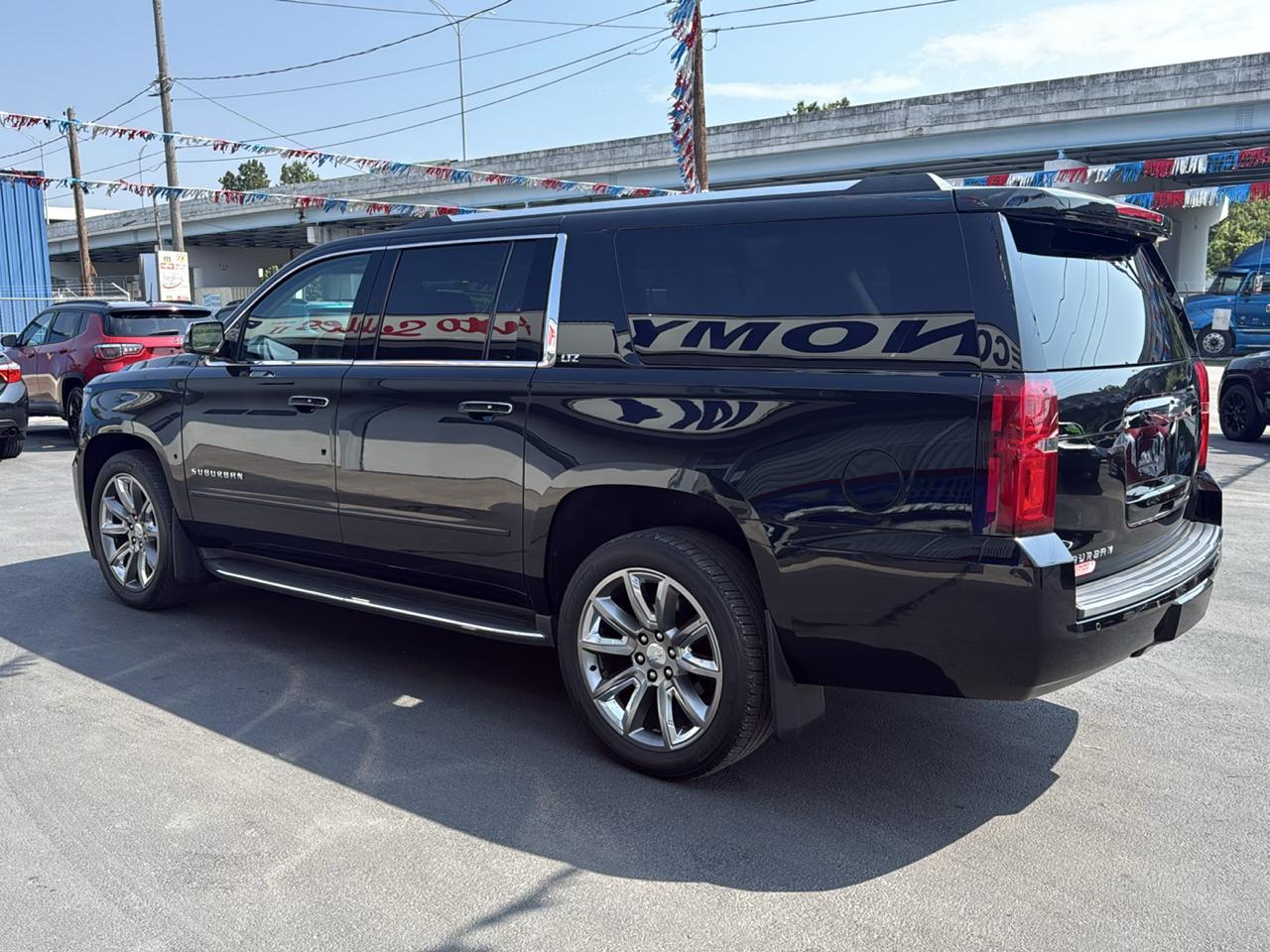Chevrolet Suburban 4WD 4dr 1500 LTZ 2016