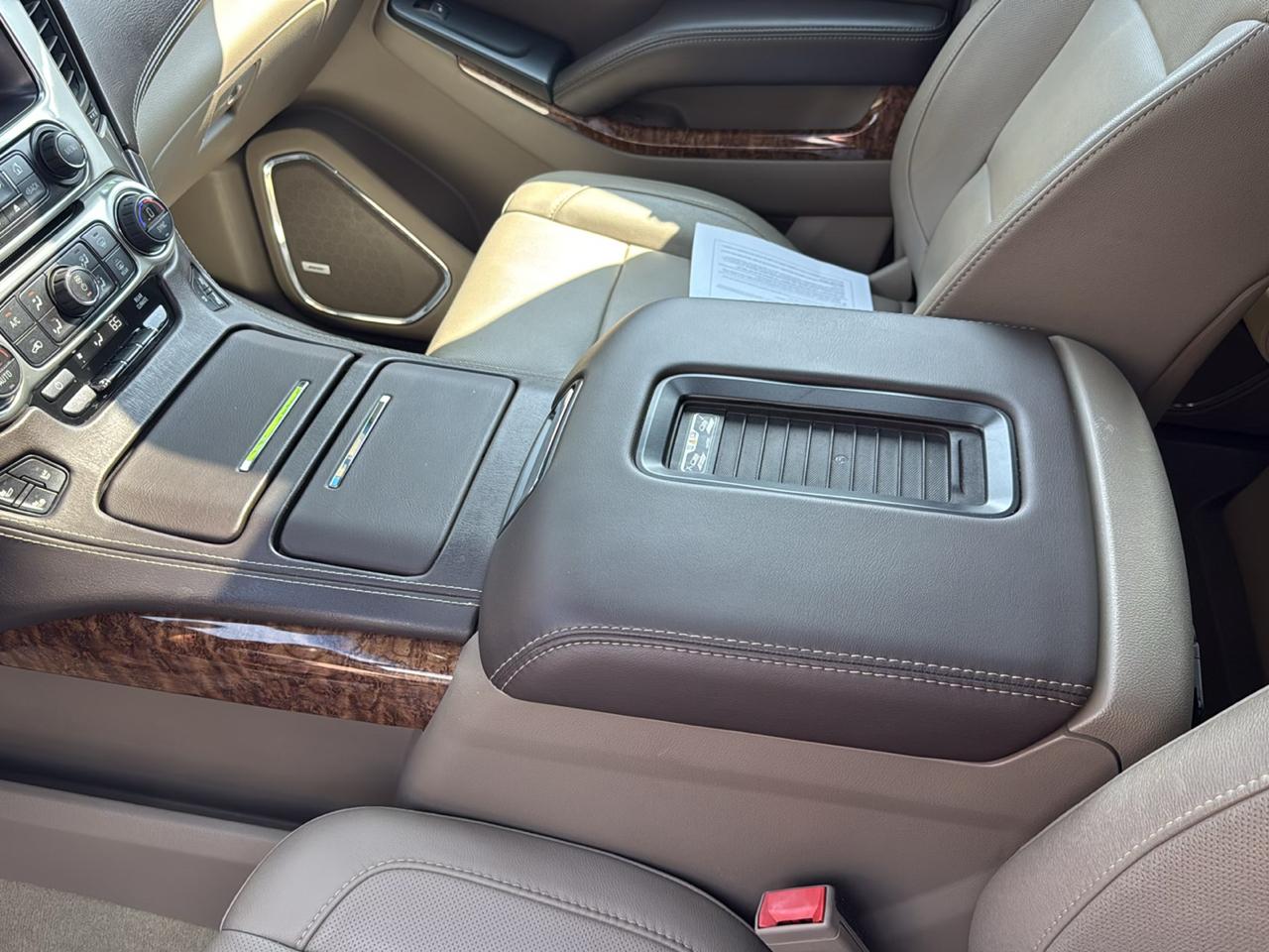 Chevrolet Suburban 4WD 4dr 1500 LTZ 2016