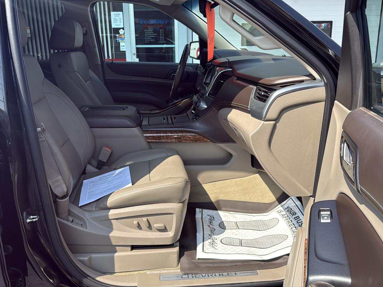 Chevrolet Suburban 4WD 4dr 1500 LTZ 2016