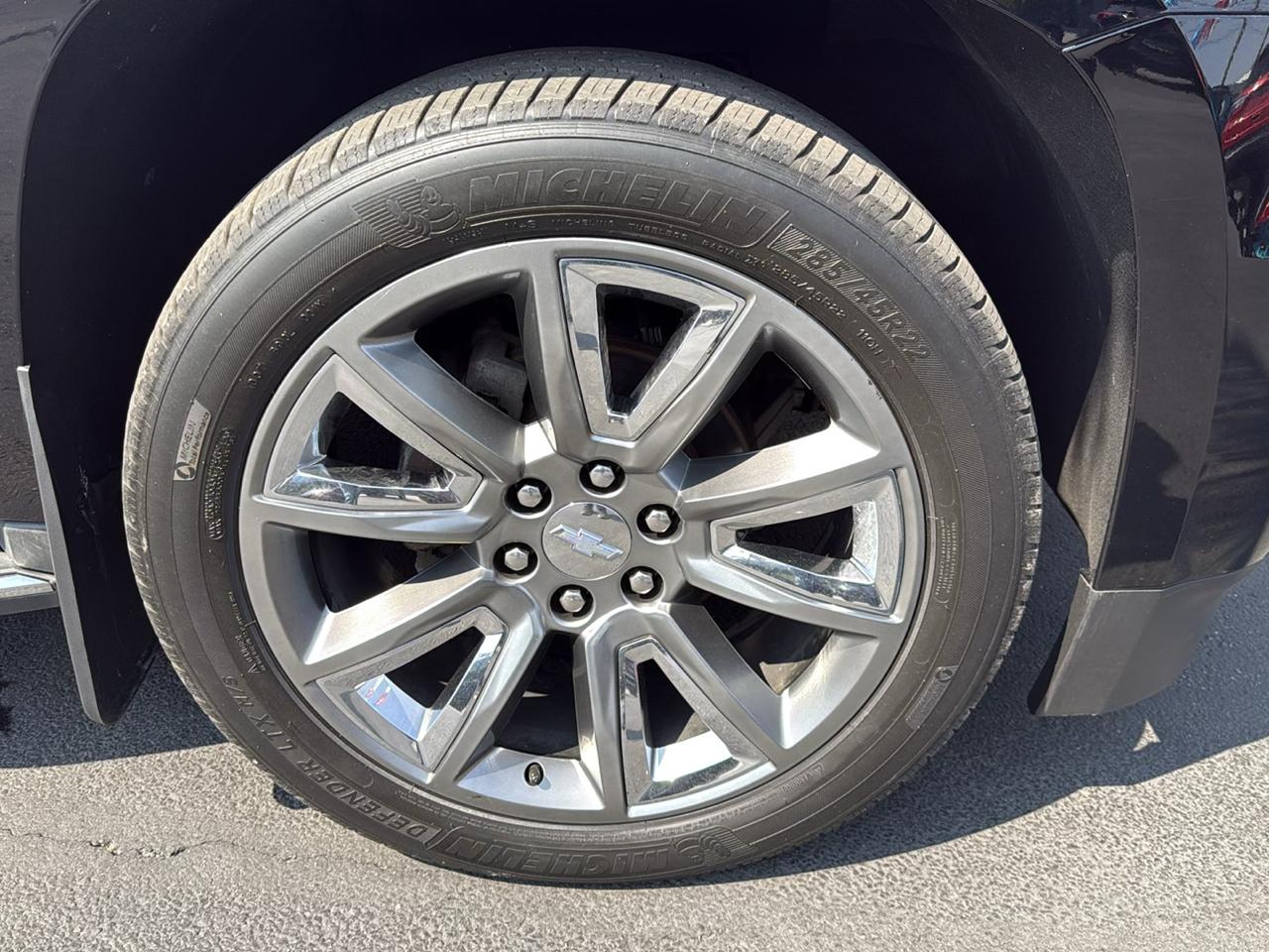 Chevrolet Suburban 4WD 4dr 1500 LTZ 2016