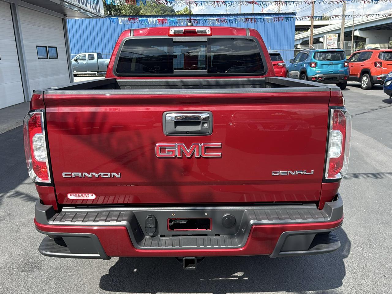 GMC Canyon 4WD Crew Cab 128.3" Denali 2017
