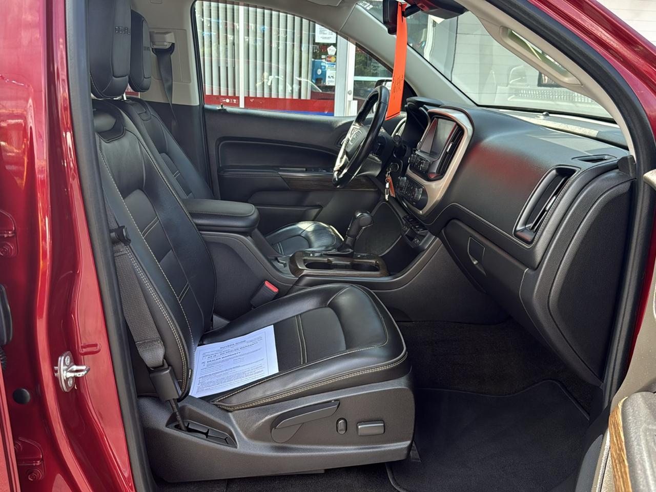 GMC Canyon 4WD Crew Cab 128.3" Denali 2017