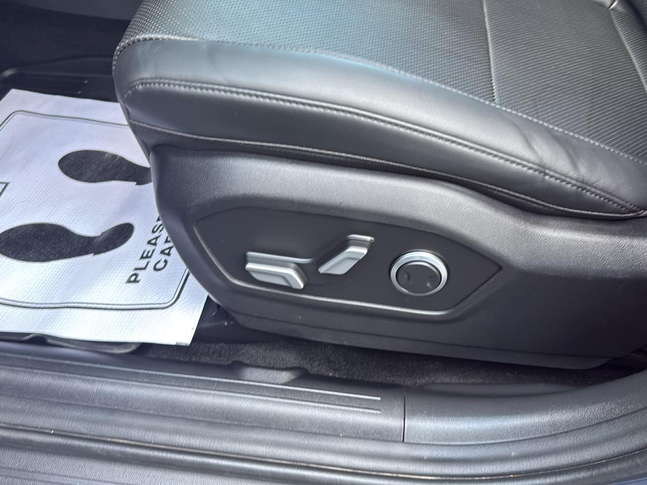 Hyundai Santa Fe SEL AWD 2025
