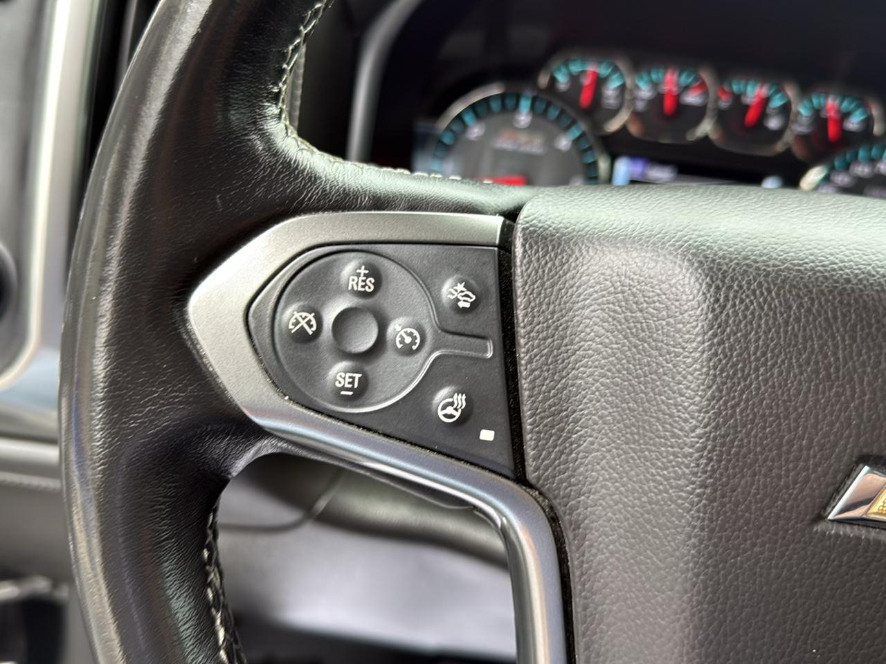 Chevrolet Silverado 1500 4WD Crew Cab 143.5" LTZ w/2LZ 2018