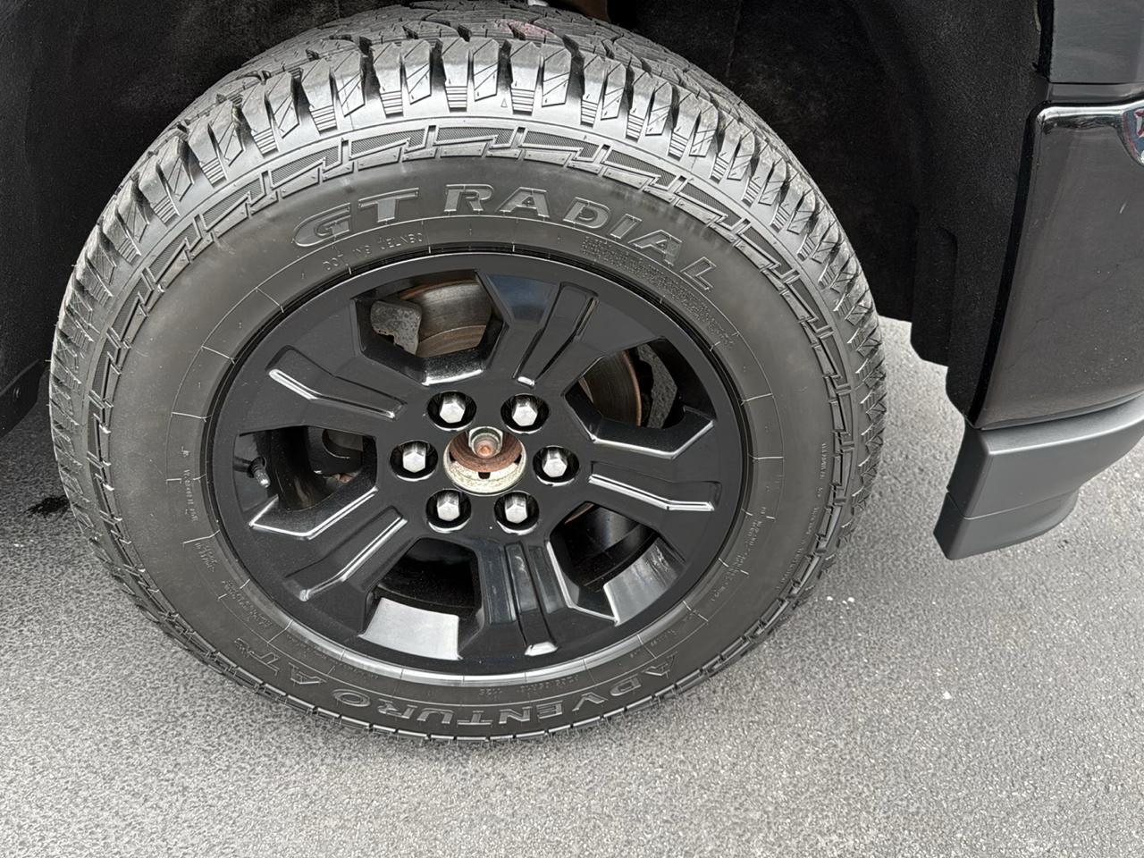 Chevrolet Silverado 1500 4WD Crew Cab 143.5" LTZ w/2LZ 2018