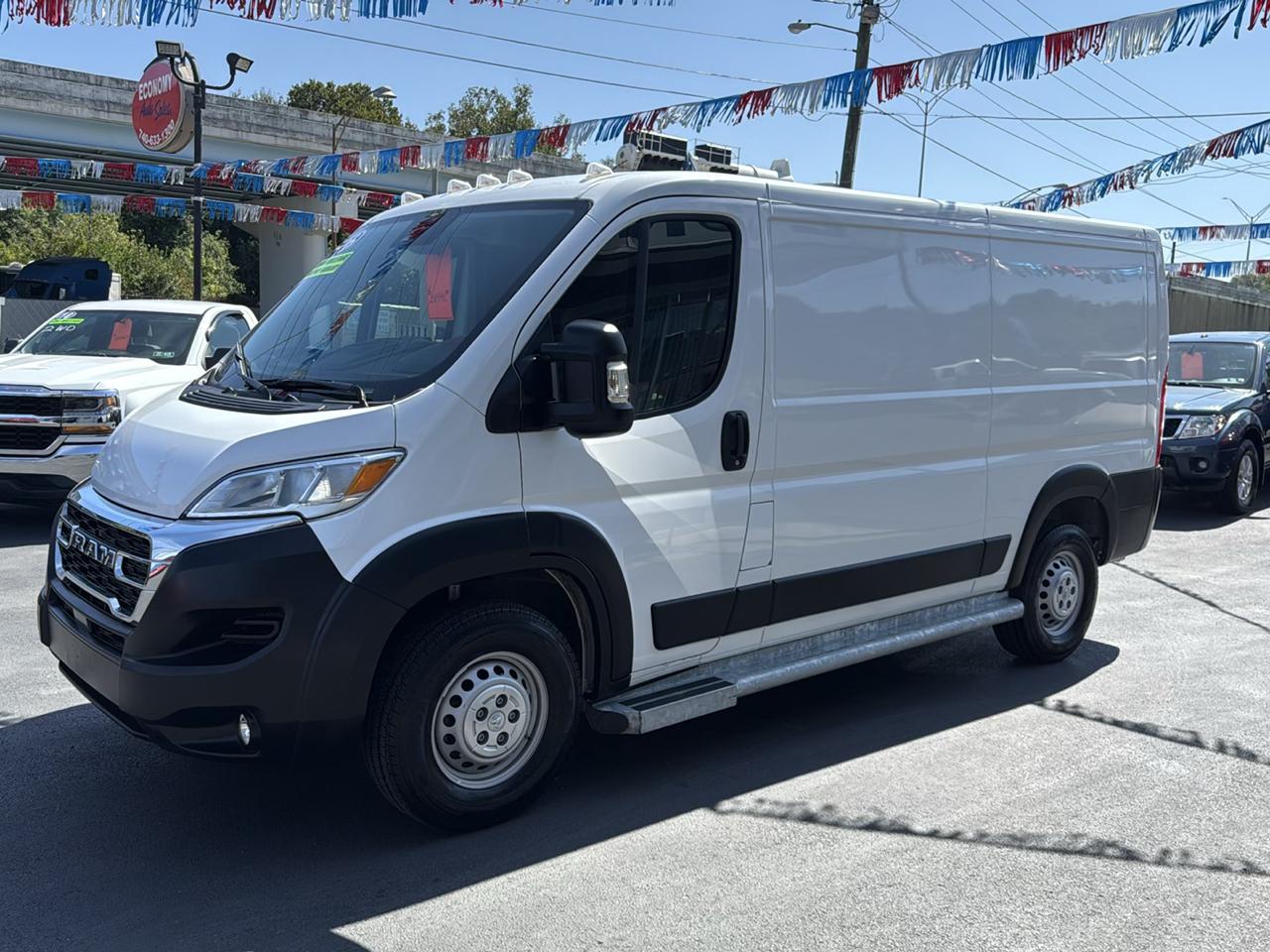 RAM ProMaster Cargo Van Tradesman 2500 Low Roof 136" WB w/Pass Seat 2025