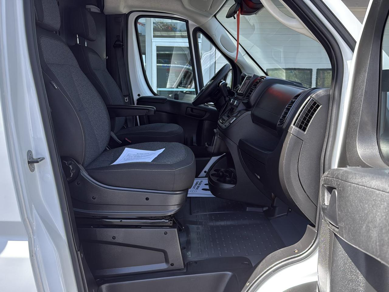 RAM ProMaster Cargo Van Tradesman 2500 Low Roof 136" WB w/Pass Seat 2025