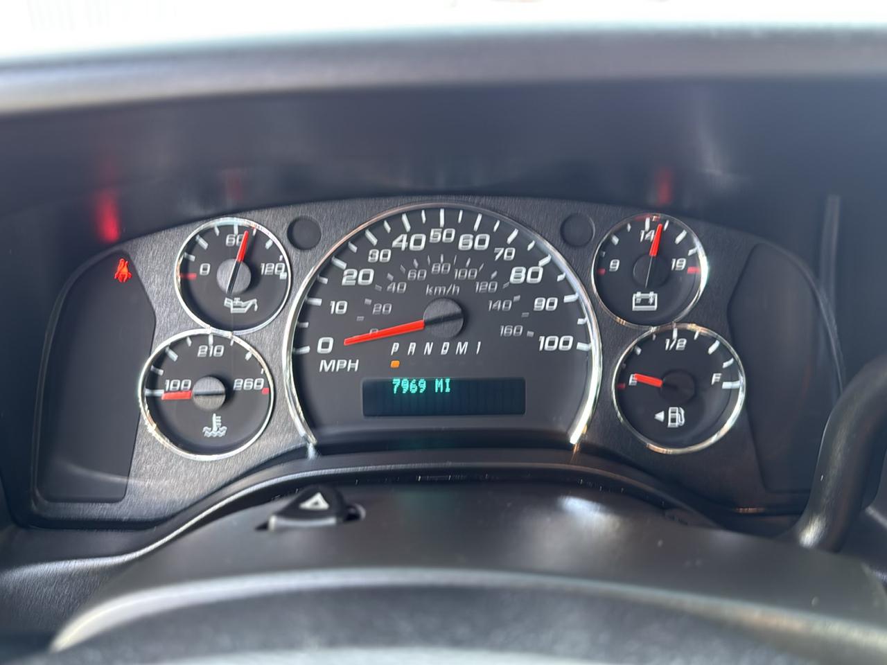 Chevrolet Express Cargo Van RWD 2500 135" 2025
