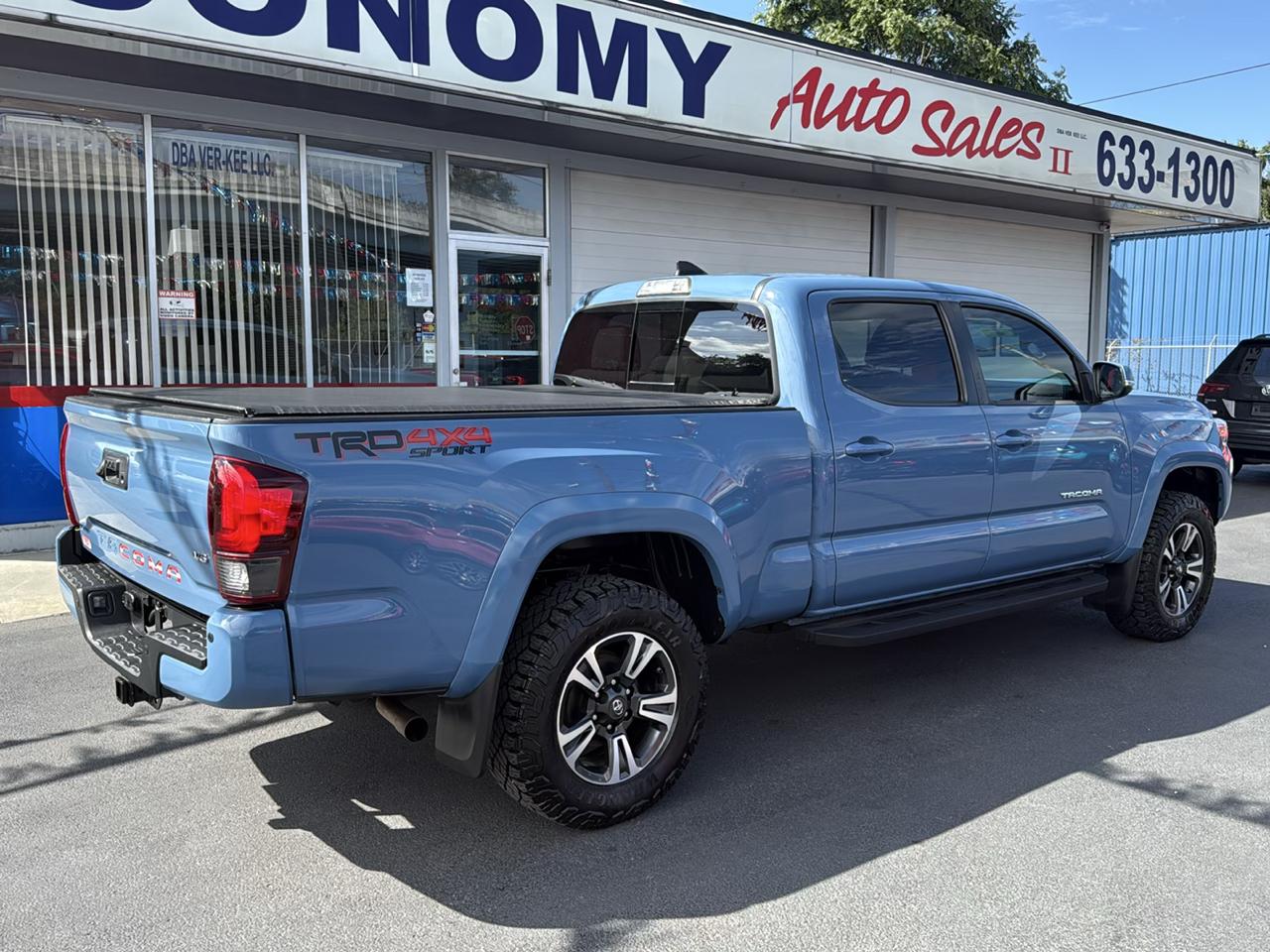 Toyota Tacoma 4WD TRD Off Road Double Cab 6' Bed V6 AT (Natl) 2019