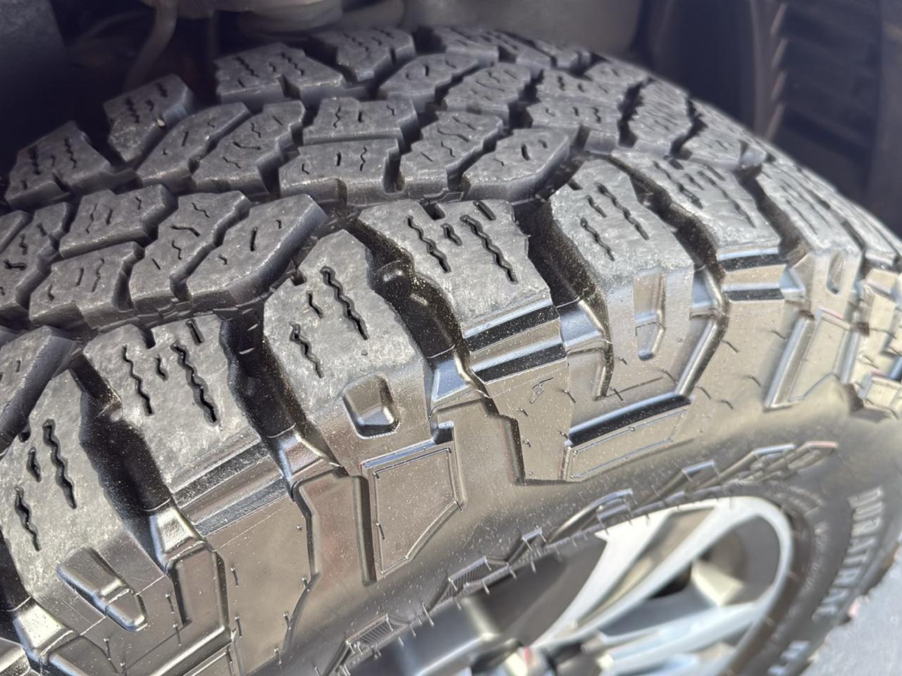Toyota Tacoma 4WD TRD Off Road Double Cab 6' Bed V6 AT (Natl) 2019