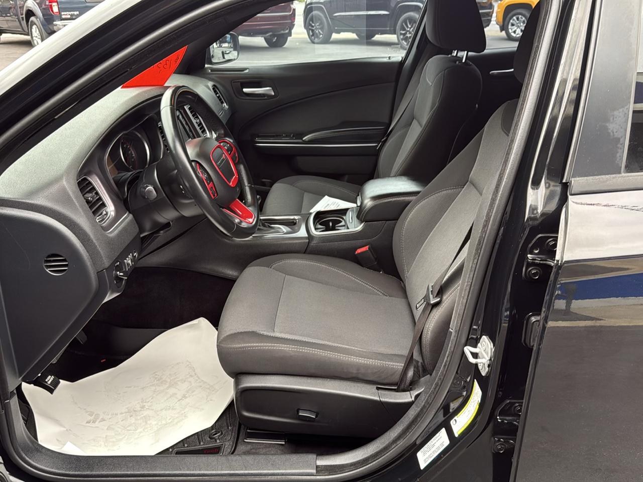 Dodge Charger 4dr Sdn SE AWD 2015