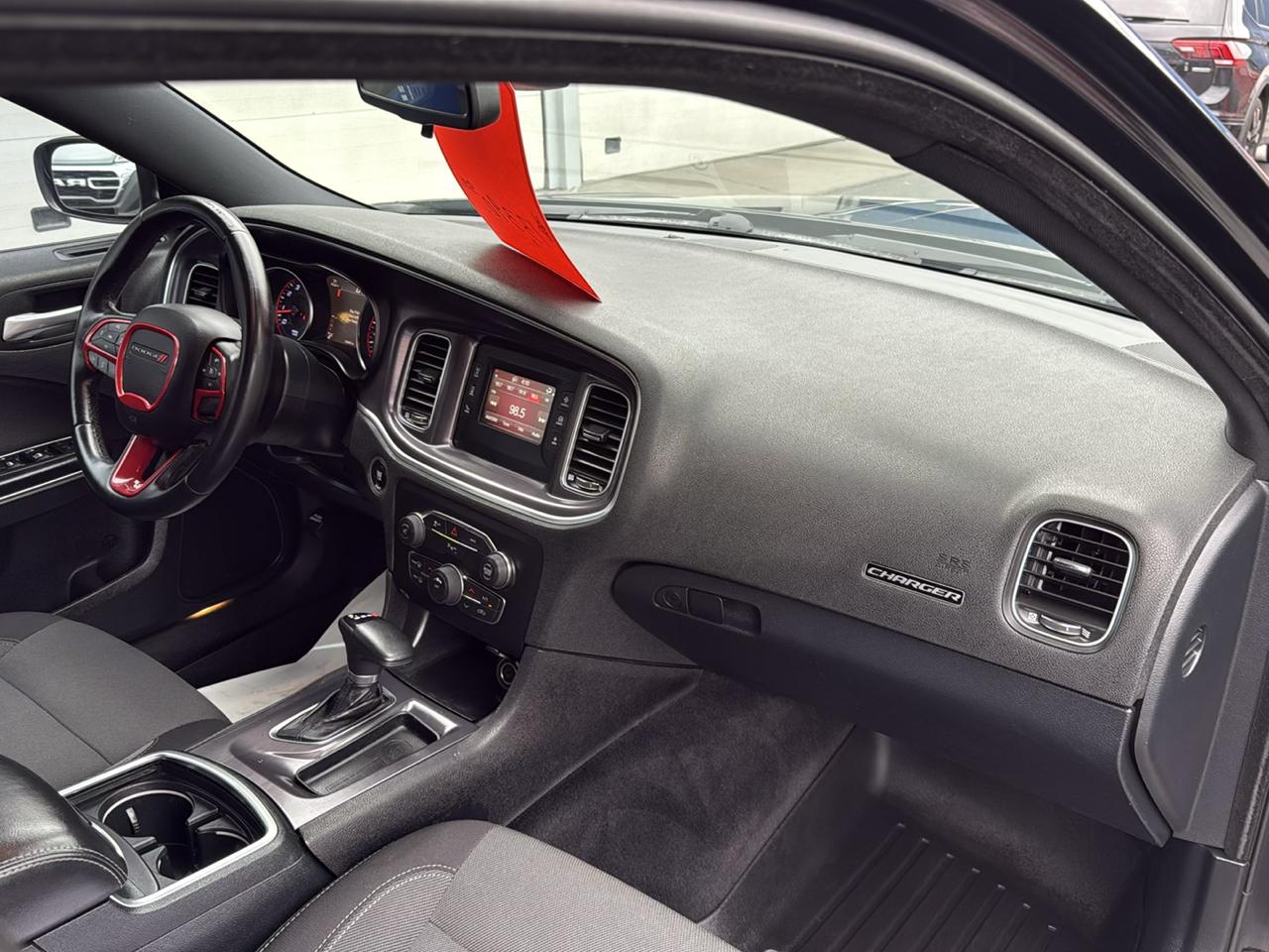 Dodge Charger 4dr Sdn SE AWD 2015