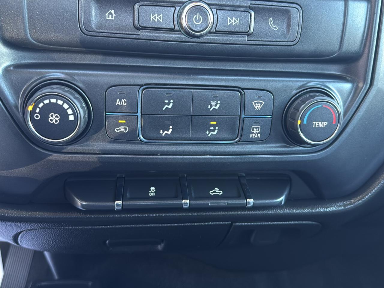 Chevrolet Silverado 1500 4WD Reg Cab 119.0" LS 2018