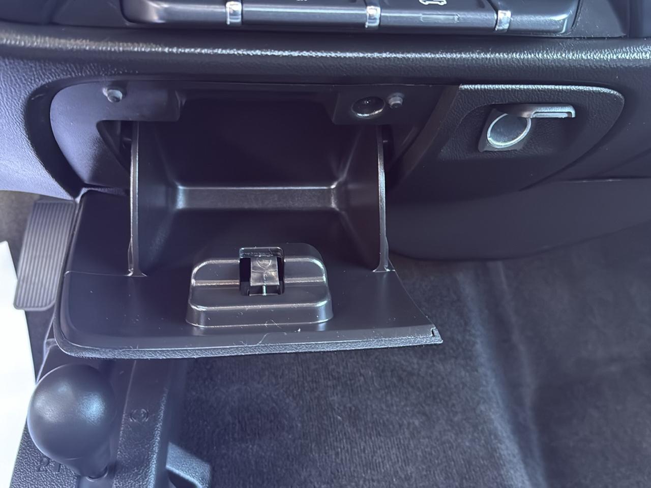 Chevrolet Silverado 1500 4WD Reg Cab 119.0" LS 2018
