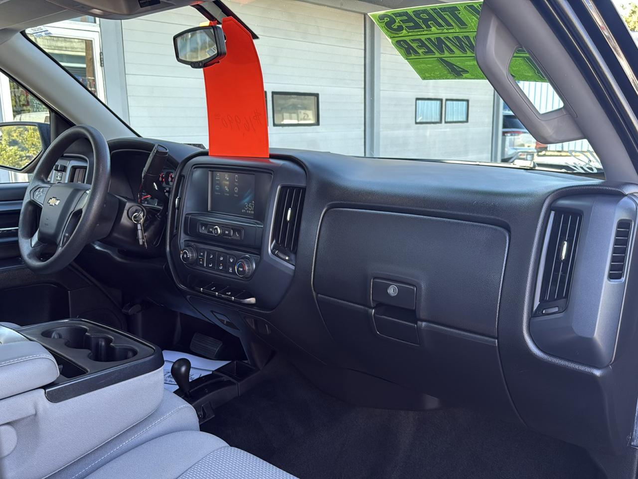Chevrolet Silverado 1500 4WD Reg Cab 119.0" LS 2018
