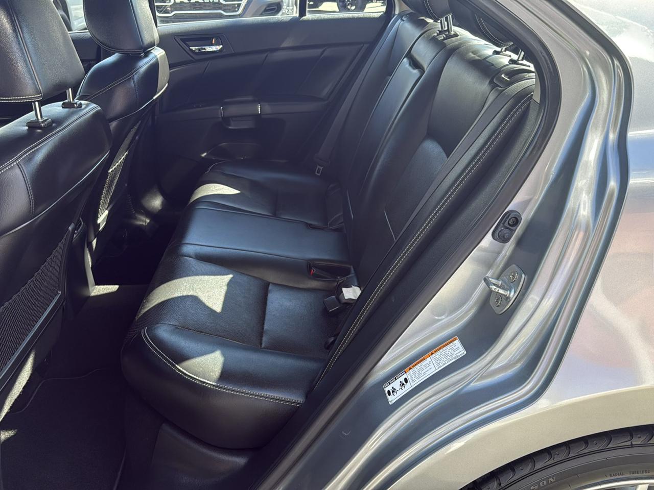 Suzuki Kizashi 4dr Sdn CVT AWD SLS Sport 2013