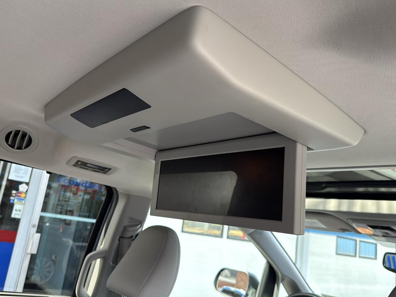 Toyota Sienna Limited Premium AWD 7-Passenger (Natl) 2017