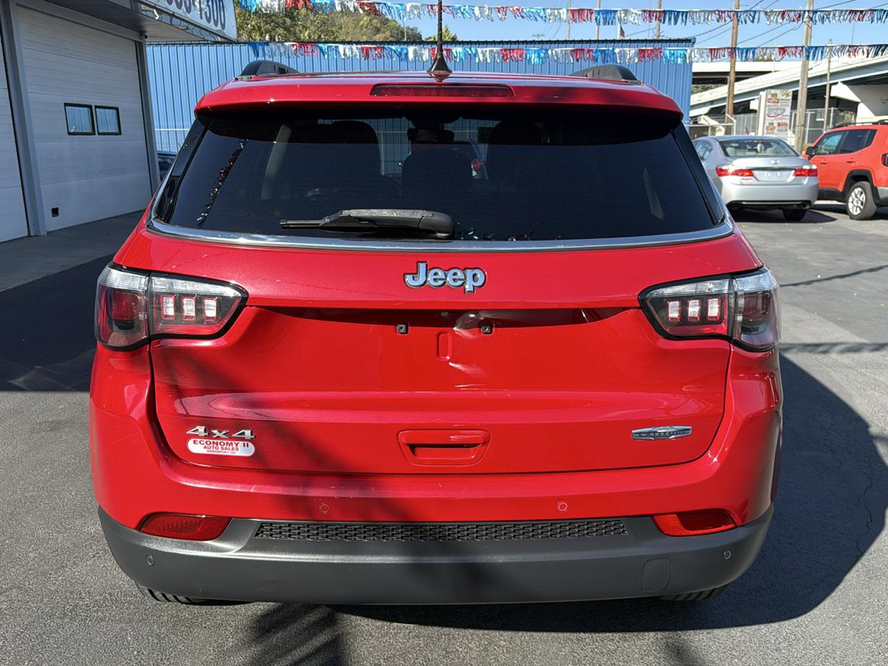 Jeep Compass Latitude w/Sun/Safety Pkg 4x4 2020