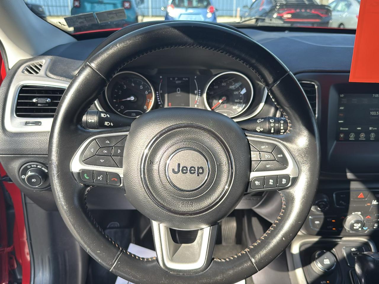 Jeep Compass Latitude w/Sun/Safety Pkg 4x4 2020