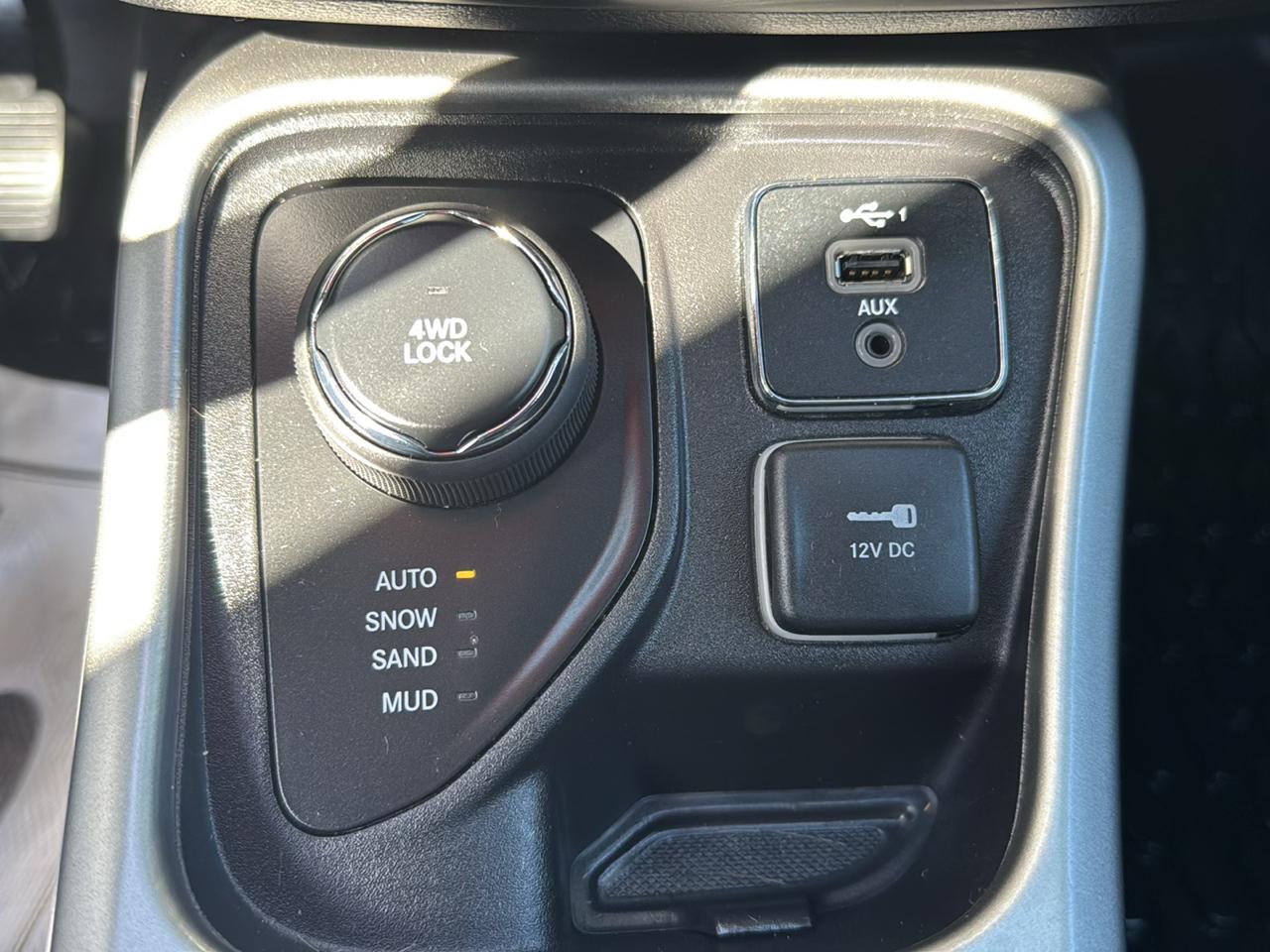 Jeep Compass Latitude w/Sun/Safety Pkg 4x4 2020
