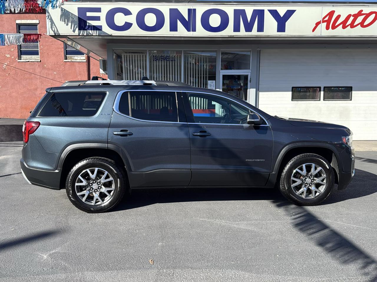 GMC Acadia AWD 4dr SLE 2020