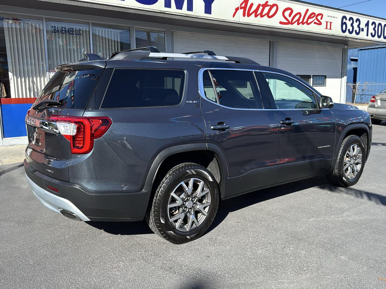 GMC Acadia AWD 4dr SLE 2020