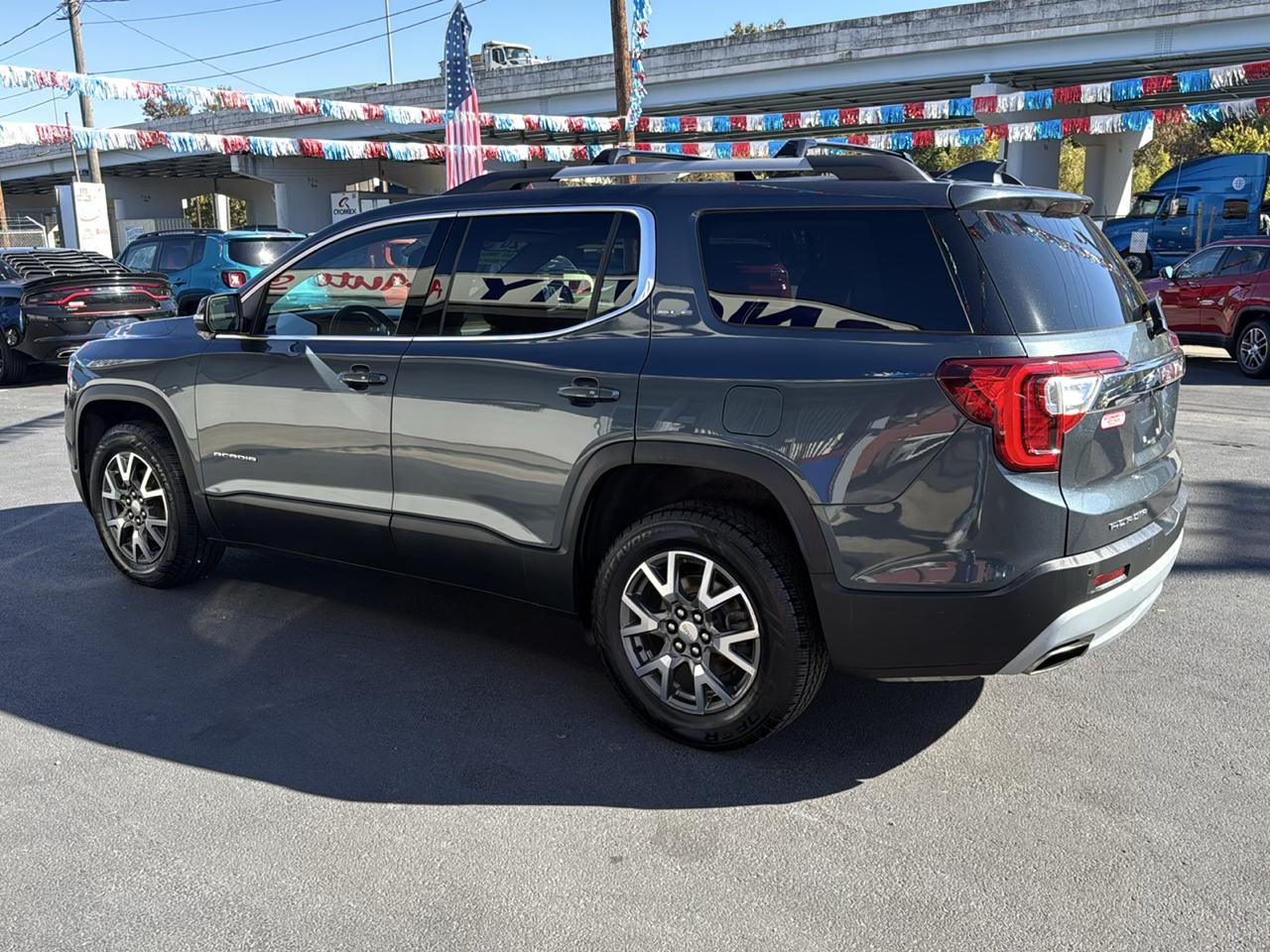 GMC Acadia AWD 4dr SLE 2020