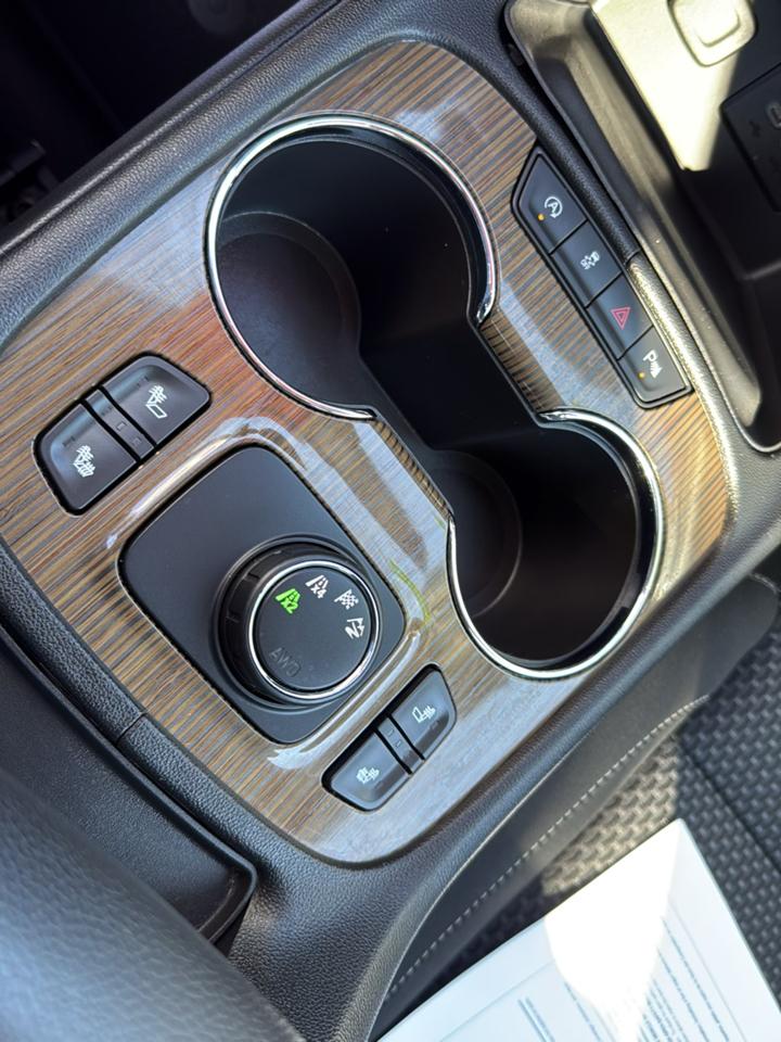 GMC Acadia AWD 4dr SLE 2020