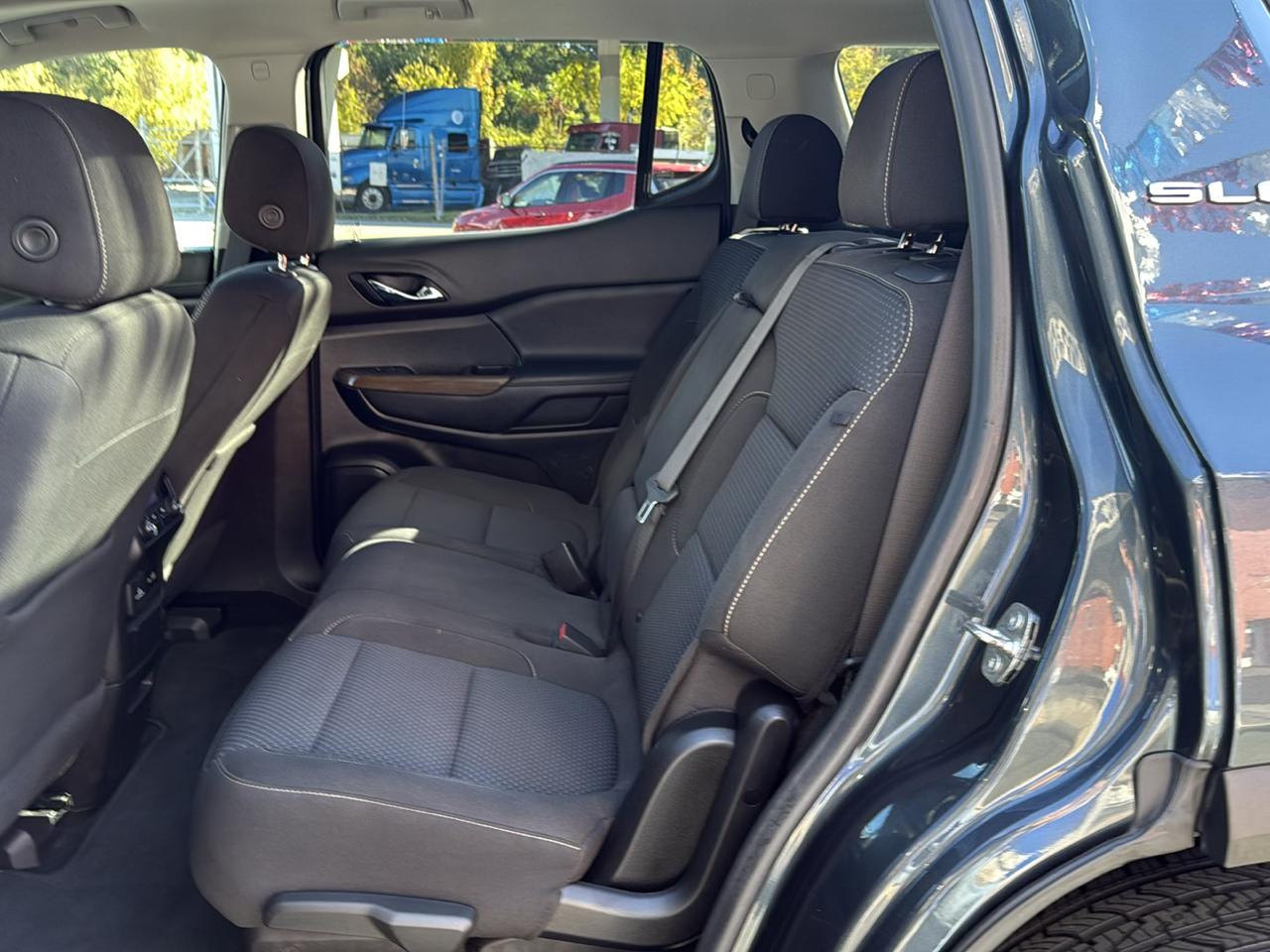 GMC Acadia AWD 4dr SLE 2020
