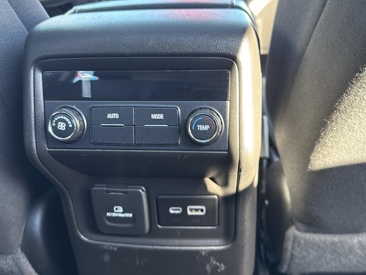 GMC Acadia AWD 4dr SLE 2020