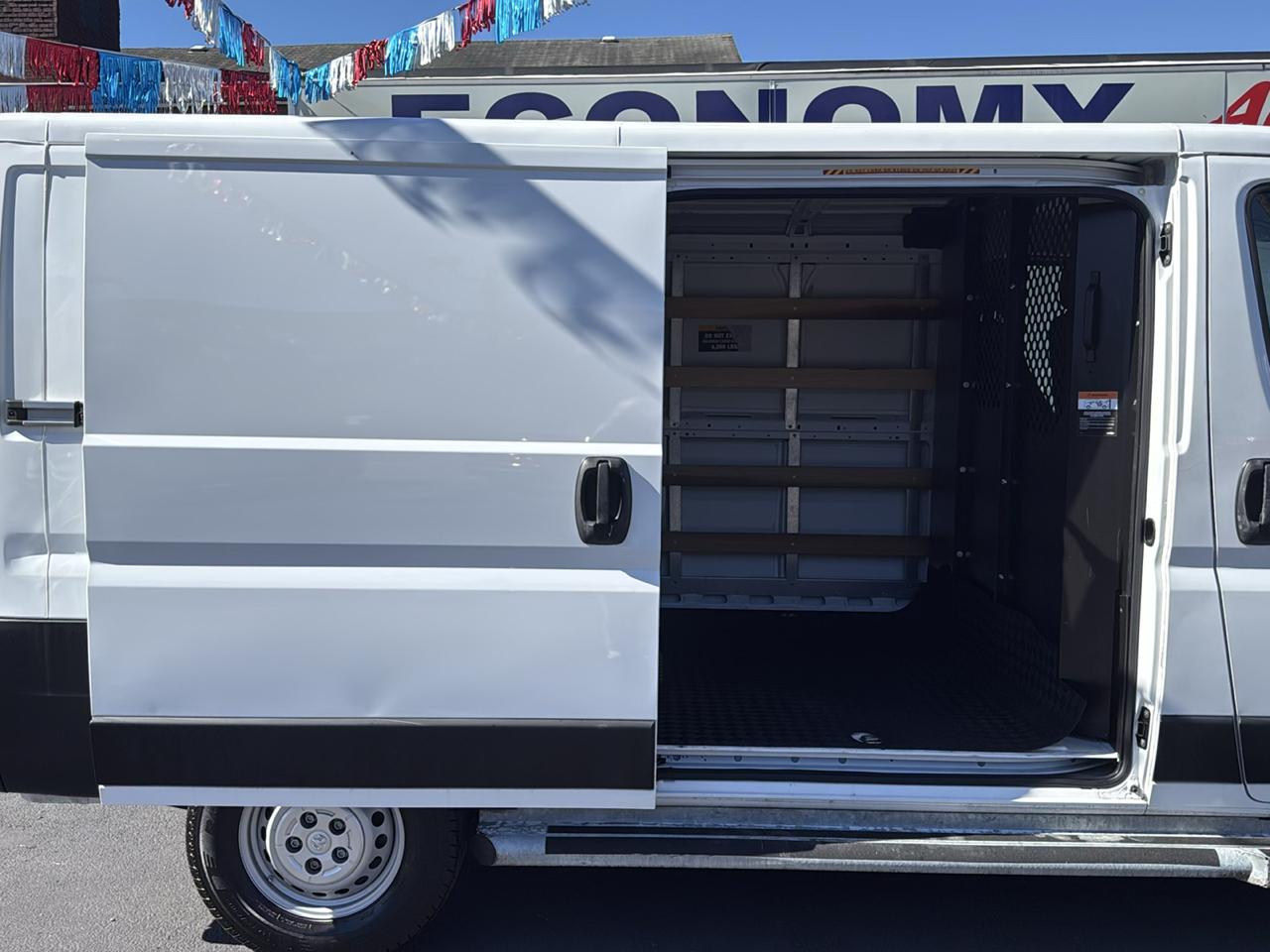 RAM ProMaster Cargo Van Tradesman 2500 Low Roof 136" WB w/Pass Seat 2025