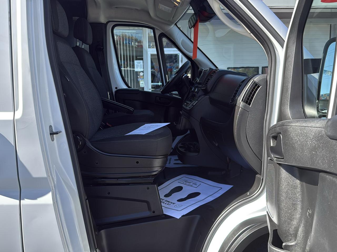 RAM ProMaster Cargo Van Tradesman 2500 Low Roof 136" WB w/Pass Seat 2025