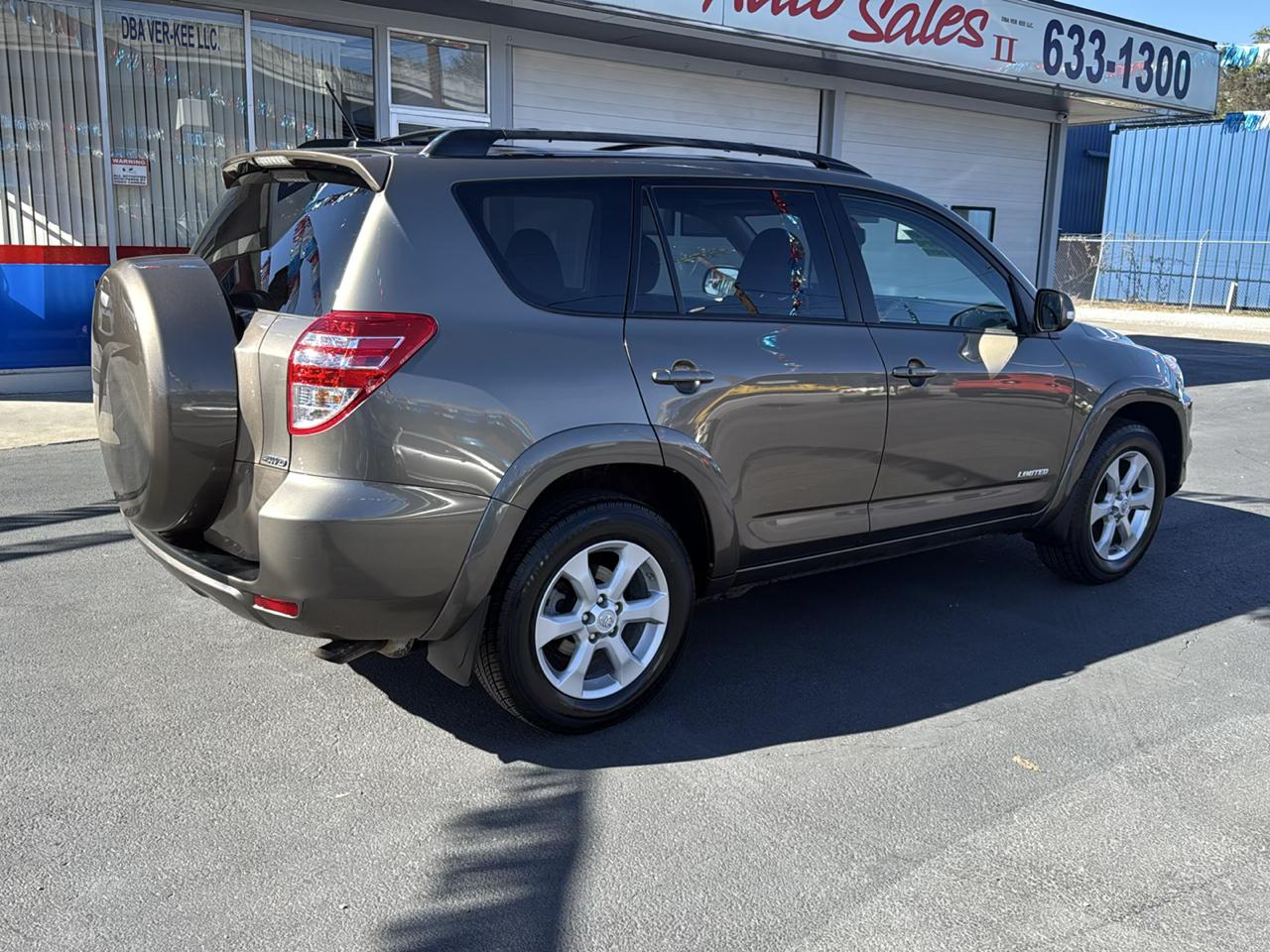 Toyota RAV4 4WD 4dr I4 Limited (Natl) 2012
