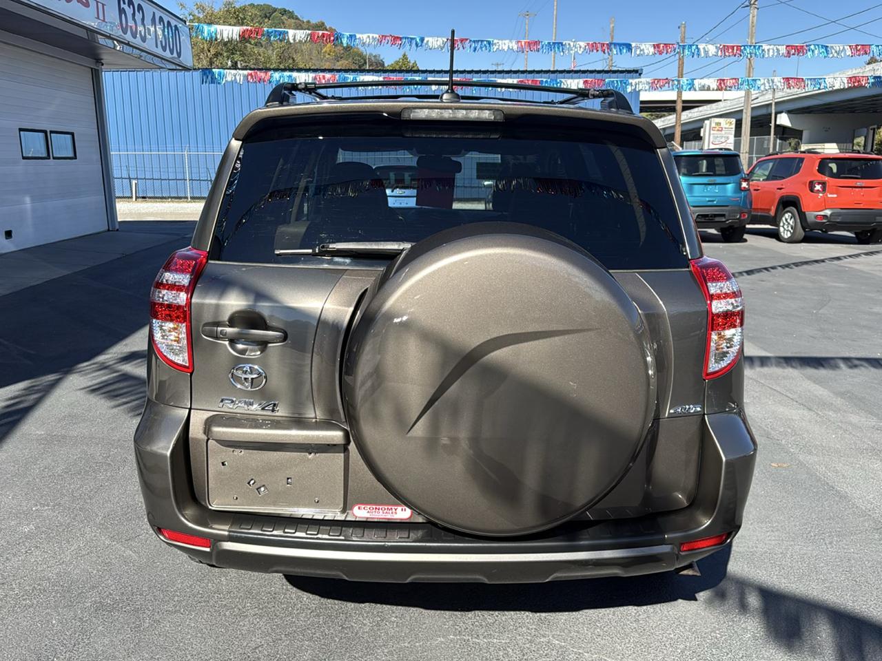 Toyota RAV4 4WD 4dr I4 Limited (Natl) 2012