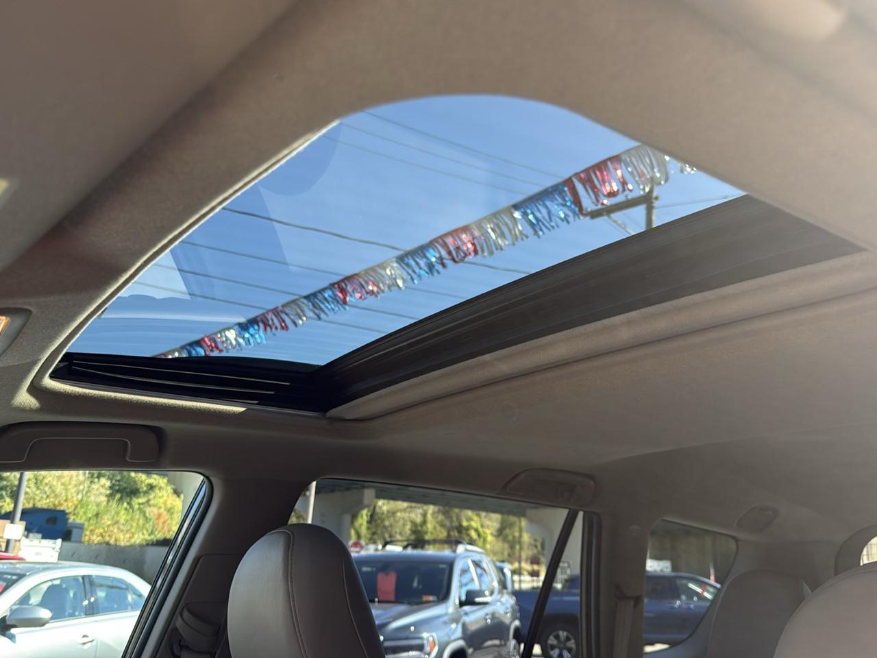 Toyota RAV4 4WD 4dr I4 Limited (Natl) 2012