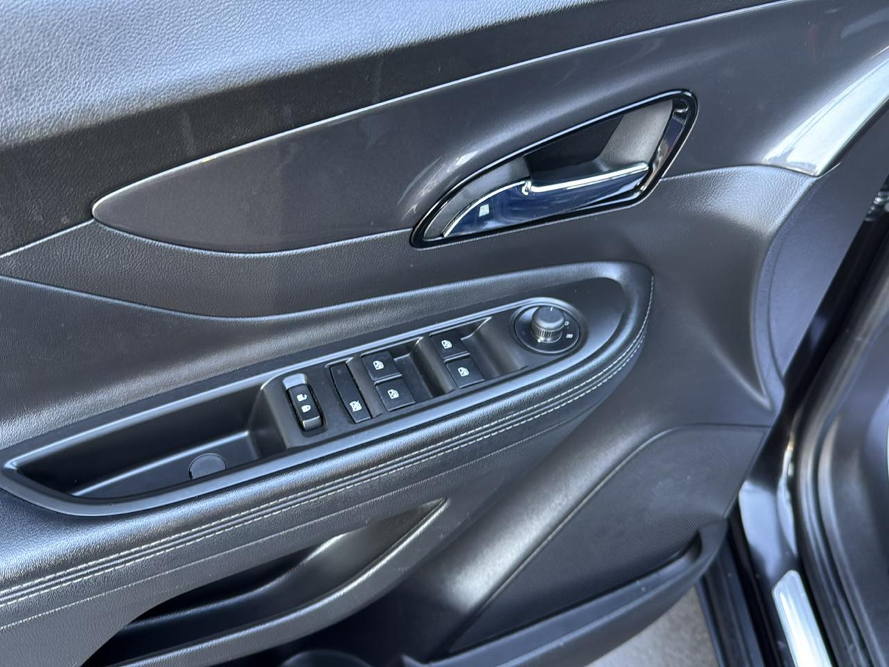 Buick Encore AWD 4dr Sport Touring 2019