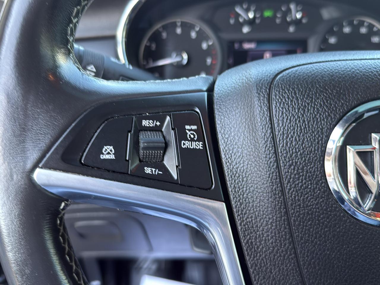 Buick Encore AWD 4dr Sport Touring 2019