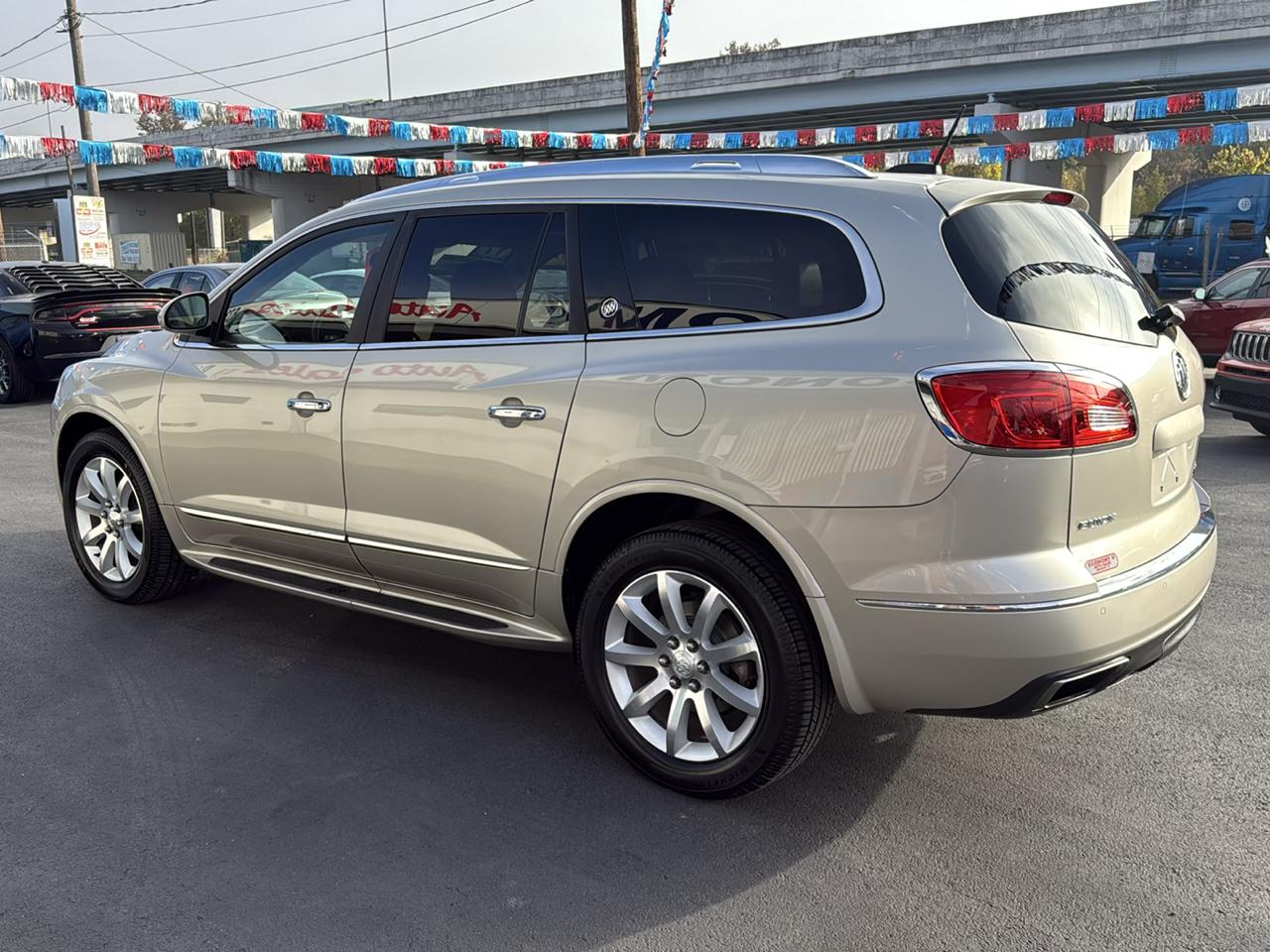 Buick Enclave FWD 4dr Premium 2017