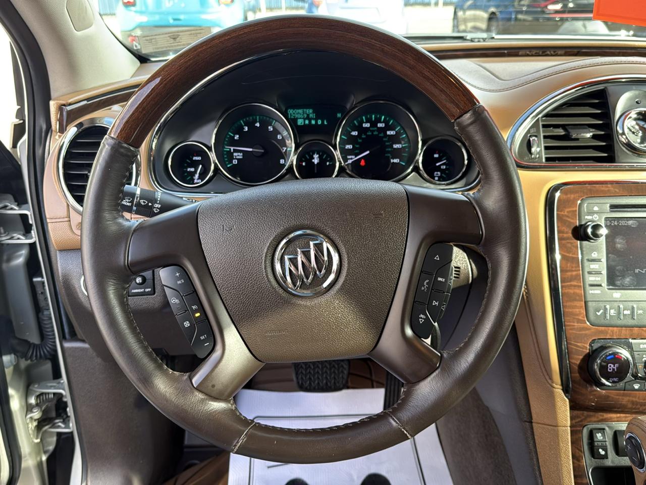 Buick Enclave FWD 4dr Premium 2017