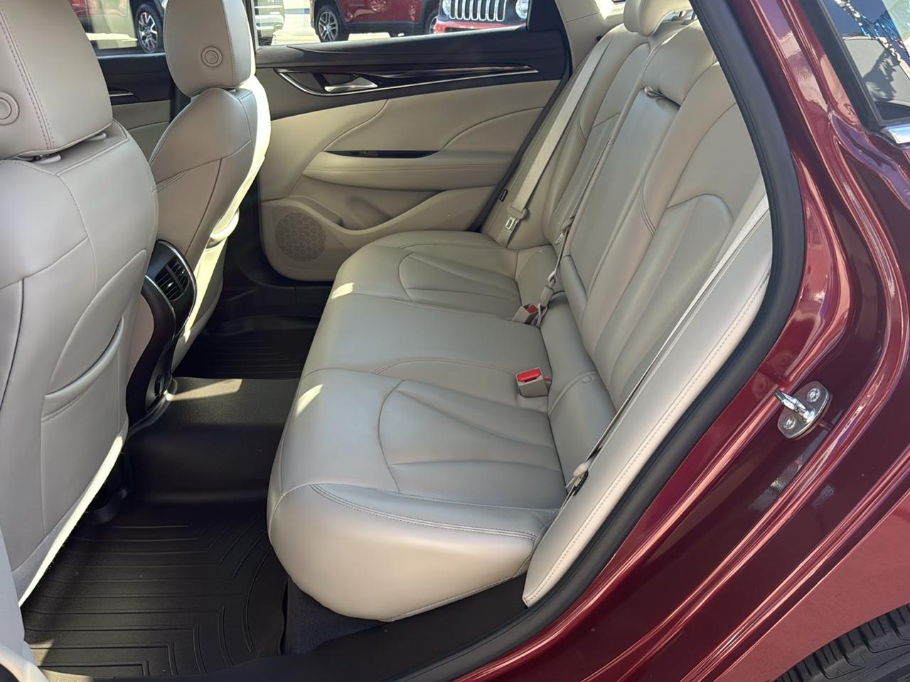 Buick LaCrosse 4dr Sdn Preferred FWD 2017
